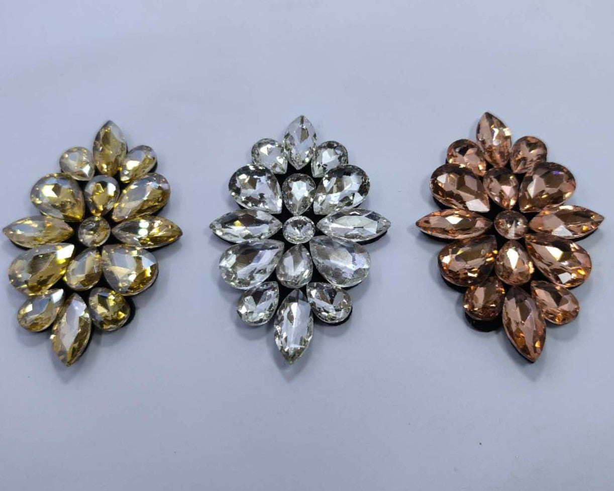 Crystal Motifs - M04