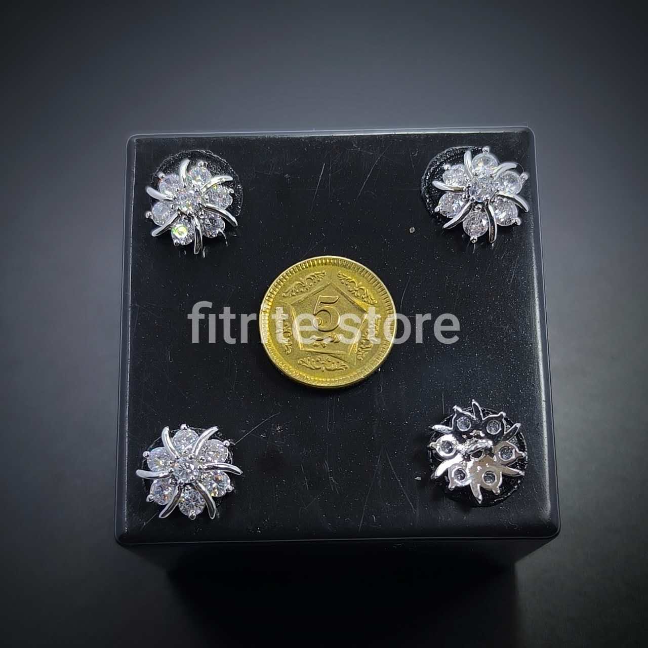 Metal Crystal Button - B13